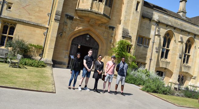 Group of students outside Oxford University