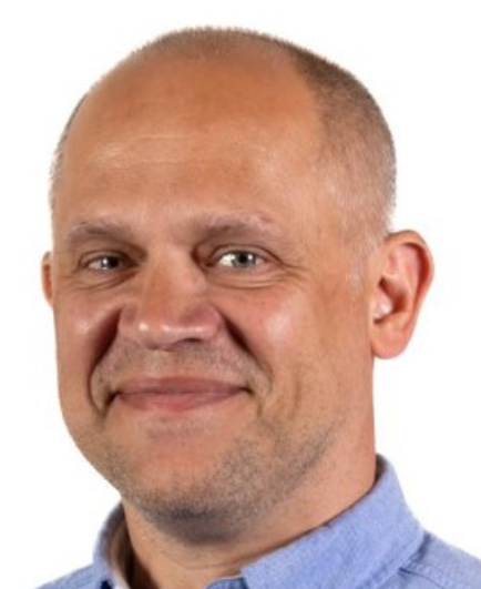 Dan Parrott Headshot